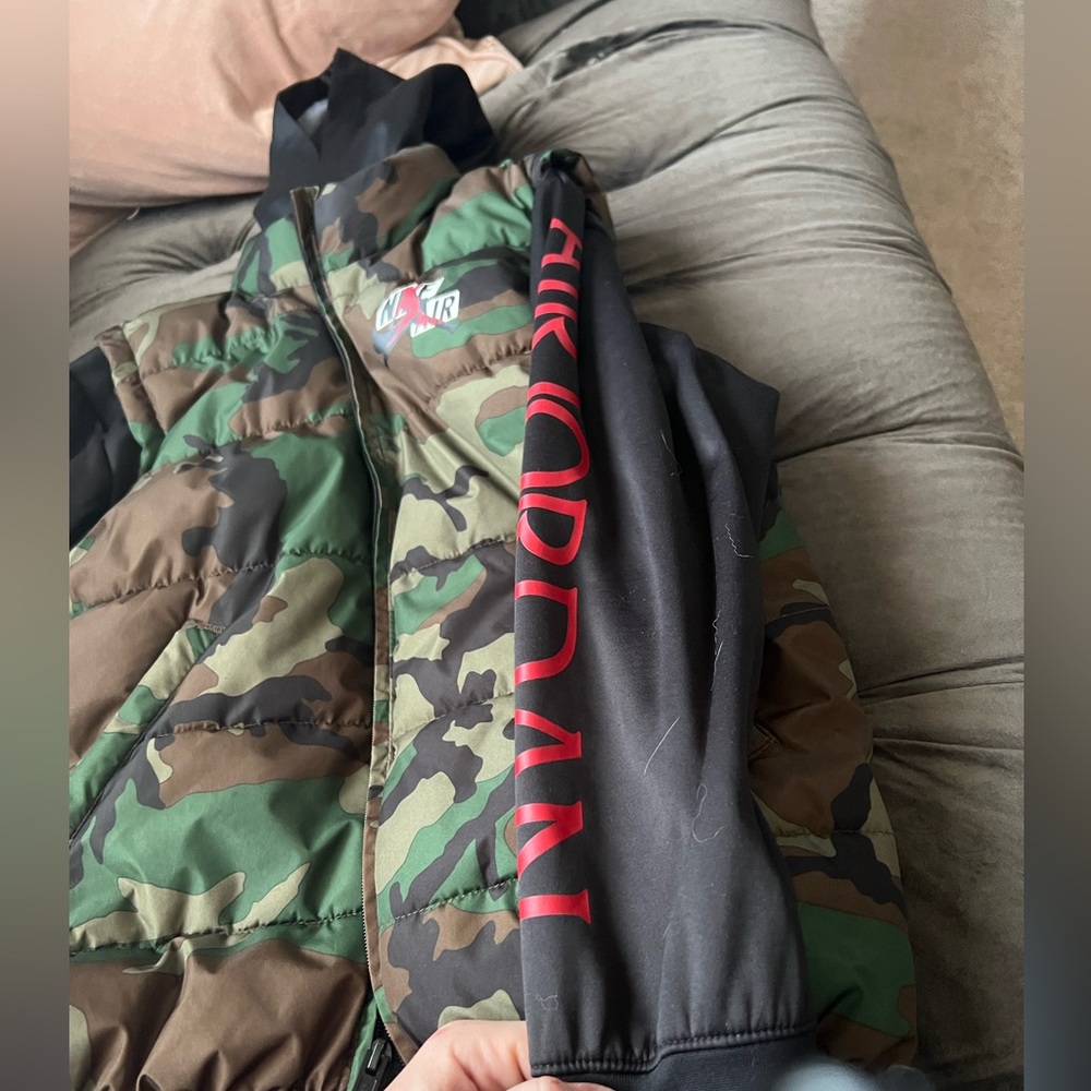 Jordan coat - Picture 4 of 4